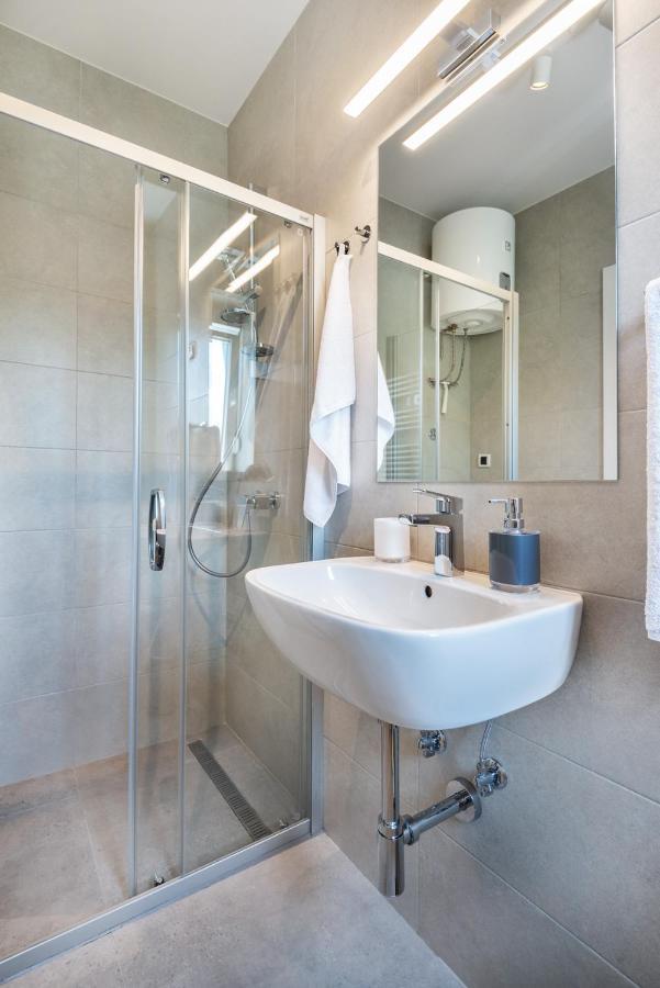 Studio apartment Financial Park Belgrado Exterior foto